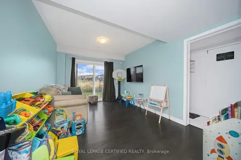 110 Bannister Crescent Brampton ON L7A 0G2