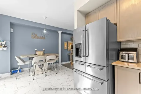 61 Nelson Street W Brampton ON L6X 1C4