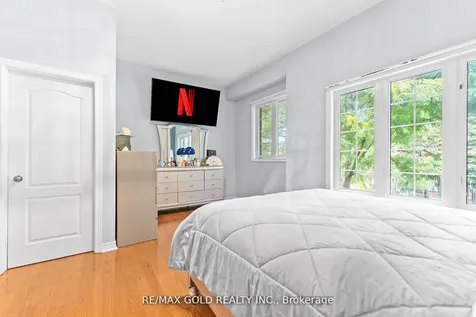 61 Nelson Street W Brampton ON L6X 1C4