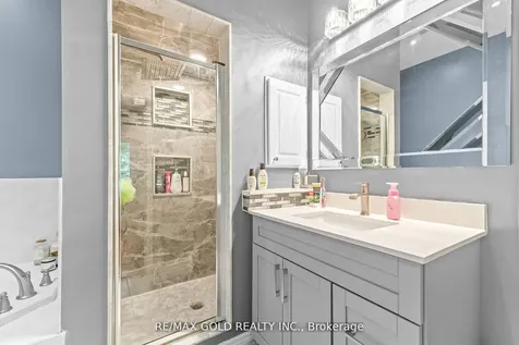 61 Nelson Street W Brampton ON L6X 1C4