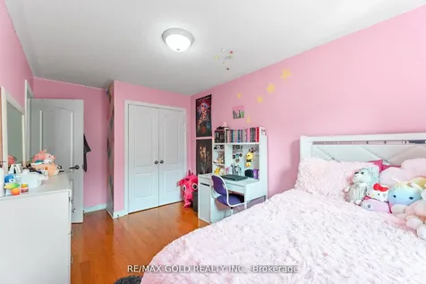 61 Nelson Street W Brampton ON L6X 1C4