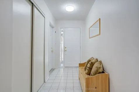 61 Cedarwood Crescent Brampton ON L6X 4J9