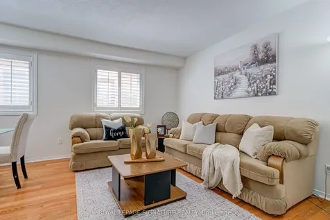 61 Cedarwood Crescent Brampton ON L6X 4J9