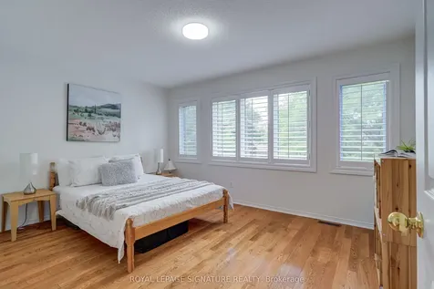 61 Cedarwood Crescent Brampton ON L6X 4J9