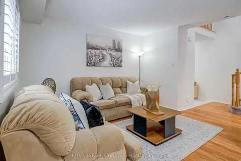 61 Cedarwood Crescent Brampton ON L6X 4J9