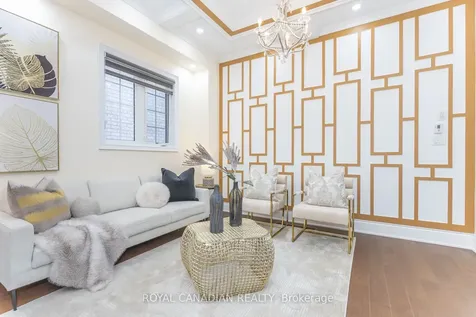 24 Buttonwood Road Brampton ON L6P 4J8