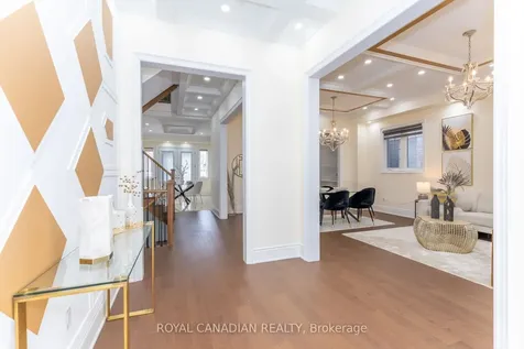 24 Buttonwood Road Brampton ON L6P 4J8