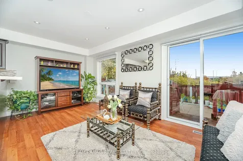 19 Mount Fuji Crescent Brampton ON L6R 2L3