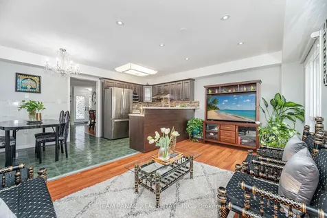 19 Mount Fuji Crescent Brampton ON L6R 2L3