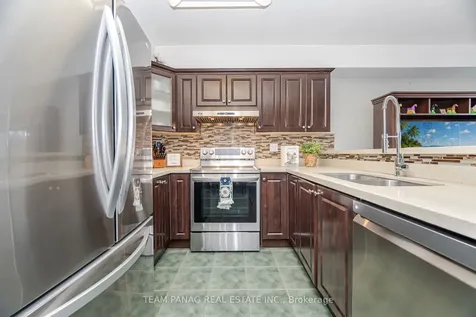 19 Mount Fuji Crescent Brampton ON L6R 2L3