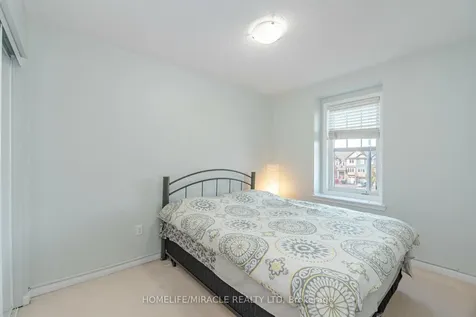 41 Ashen Tree Lane Brampton ON L7A 0T1