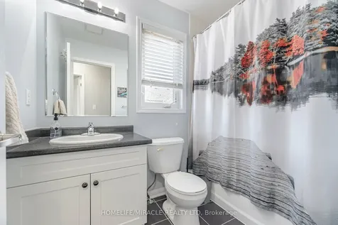 41 Ashen Tree Lane Brampton ON L7A 0T1