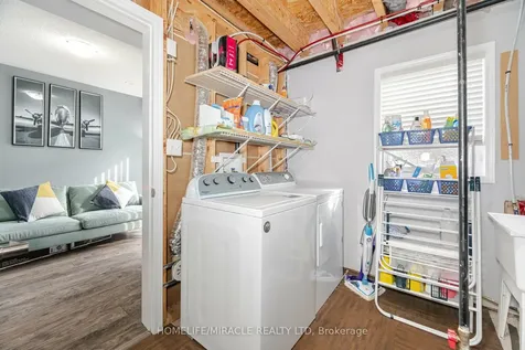 41 Ashen Tree Lane Brampton ON L7A 0T1