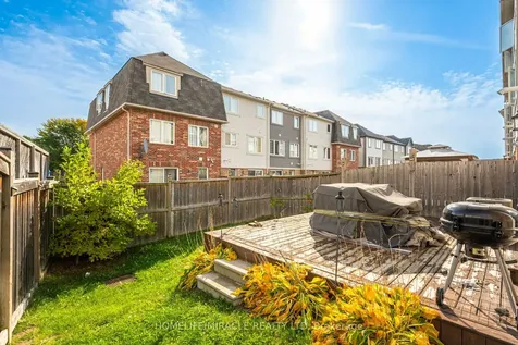 41 Ashen Tree Lane Brampton ON L7A 0T1