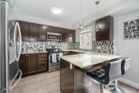 41 Ashen Tree Lane Brampton ON L7A 0T1