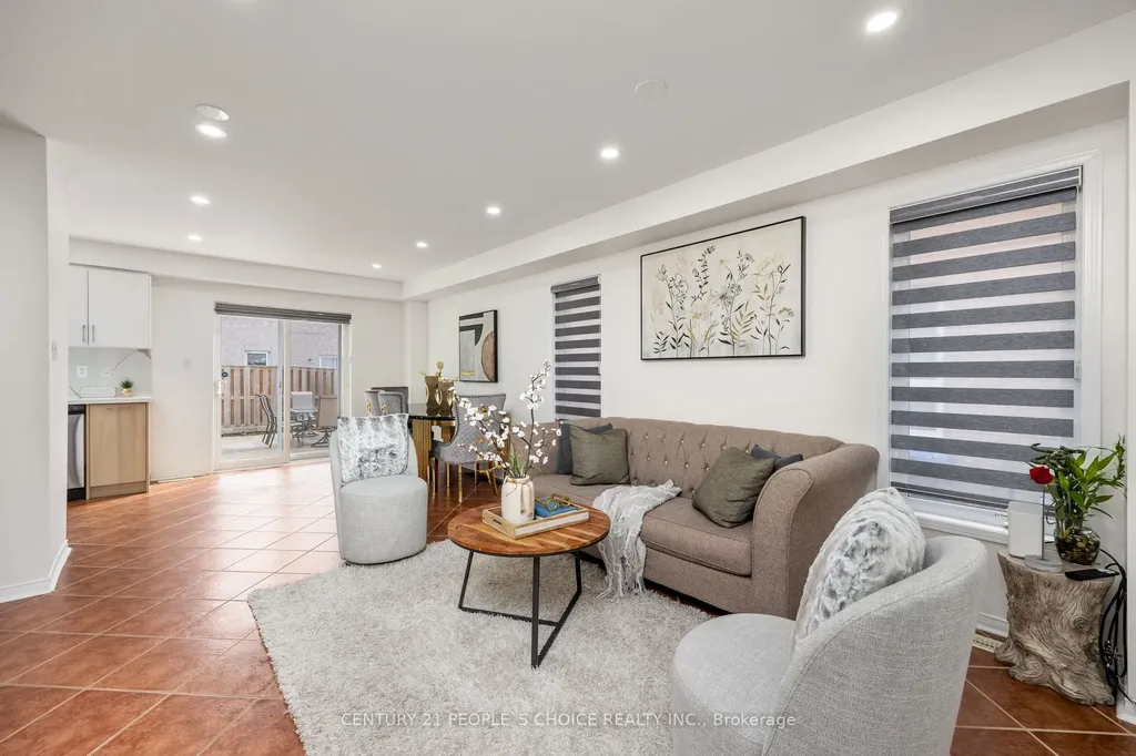 25 Trumpet Valley Boulevard Brampton ON L7A 3P4