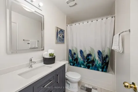 25 Trumpet Valley Boulevard Brampton ON L7A 3P4