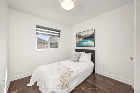 25 Trumpet Valley Boulevard Brampton ON L7A 3P4