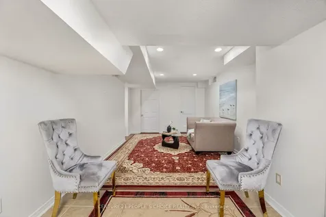 25 Trumpet Valley Boulevard Brampton ON L7A 3P4