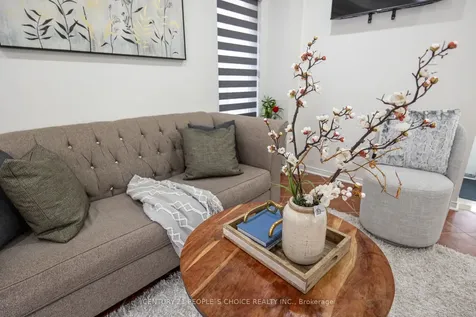 25 Trumpet Valley Boulevard Brampton ON L7A 3P4