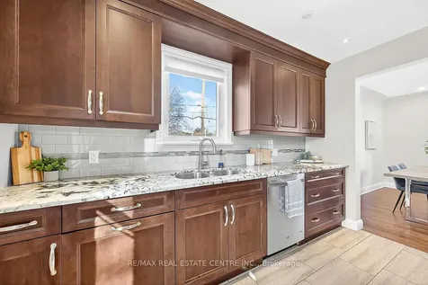 Line Burlington ON L7R 3M4