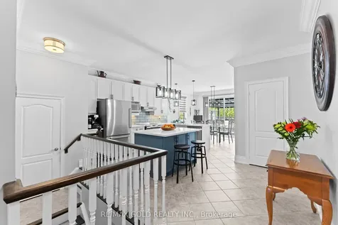 36 Slipneedle Street Brampton ON L6S 6L5