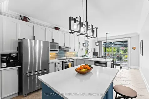 36 Slipneedle Street Brampton ON L6S 6L5