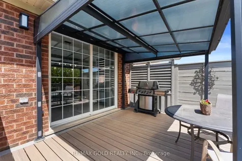 36 Slipneedle Street Brampton ON L6S 6L5