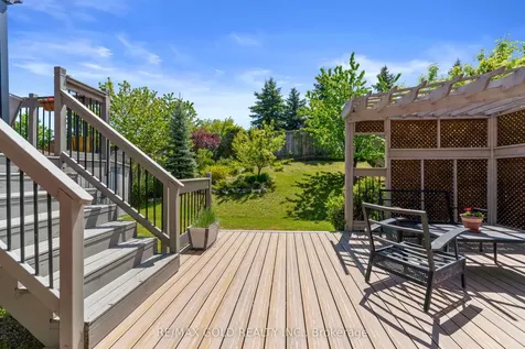 36 Slipneedle Street Brampton ON L6S 6L5