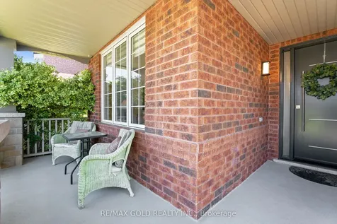 36 Slipneedle Street Brampton ON L6S 6L5