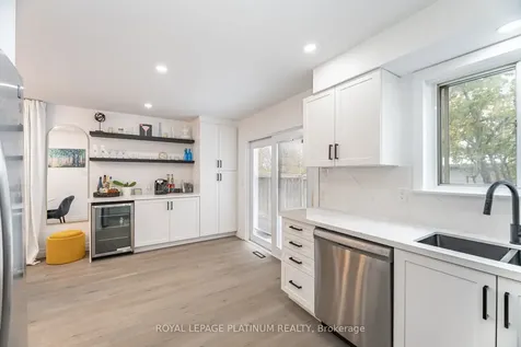 230 Archdekin Drive Brampton ON L6V 1Z2