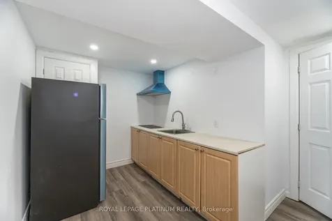 230 Archdekin Drive Brampton ON L6V 1Z2