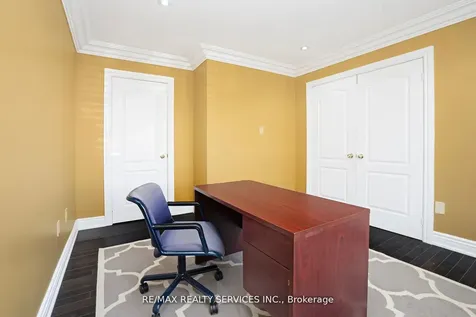 14 Foxmere Road Brampton ON L7A 1S6