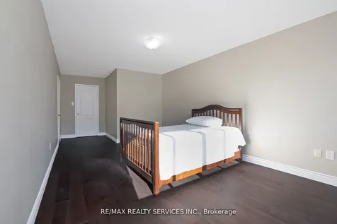 14 Foxmere Road Brampton ON L7A 1S6