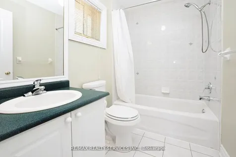 14 Foxmere Road Brampton ON L7A 1S6