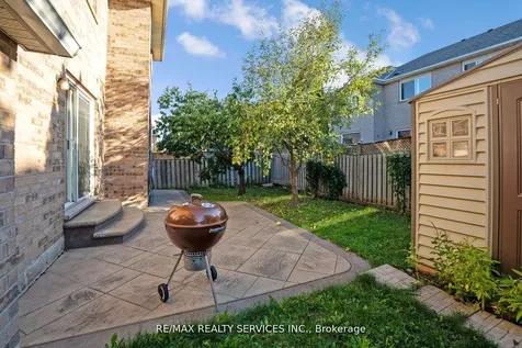 14 Foxmere Road Brampton ON L7A 1S6