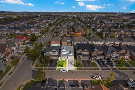 29 Dalia Street Brampton ON L6X 0L2