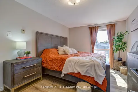 15 Hasting Square Brampton ON L6S 2N8