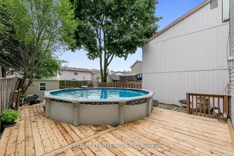 15 Hasting Square Brampton ON L6S 2N8