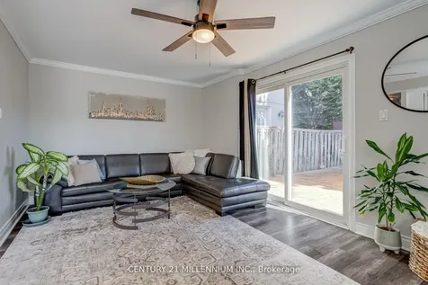 15 Hasting Square Brampton ON L6S 2N8