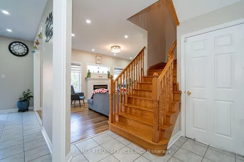 6 Foxhollow Road Brampton ON L7A 1M3