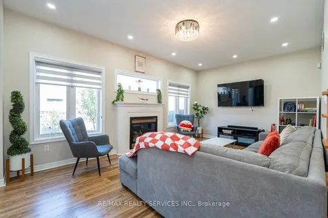 6 Foxhollow Road Brampton ON L7A 1M3