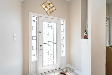 6 Foxhollow Road Brampton ON L7A 1M3