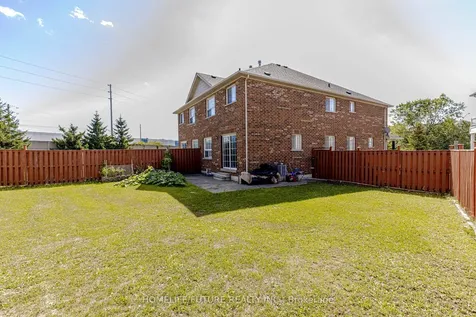 137 Zia Dodda Crescent Brampton ON L6P 1J3
