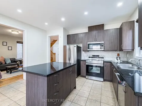 27 Exton Road Brampton ON L6X 5M8
