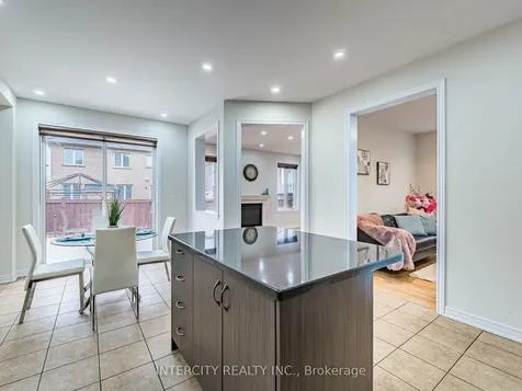 27 Exton Road Brampton ON L6X 5M8