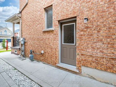 27 Exton Road Brampton ON L6X 5M8