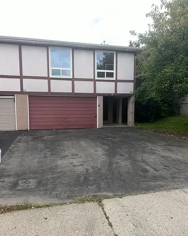 93 Greenbriar Road Brampton ON L6S 2A4