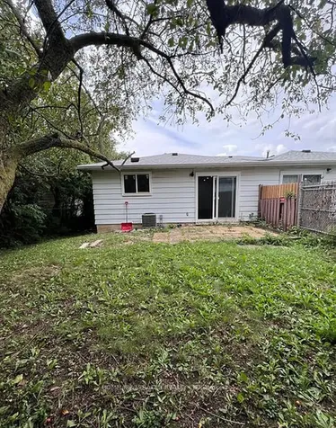 93 Greenbriar Road Brampton ON L6S 2A4