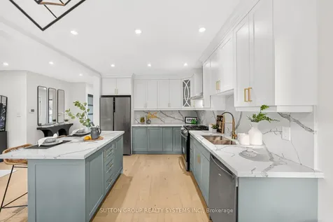2281 Pell Crescent Oakville ON L6M 3T6